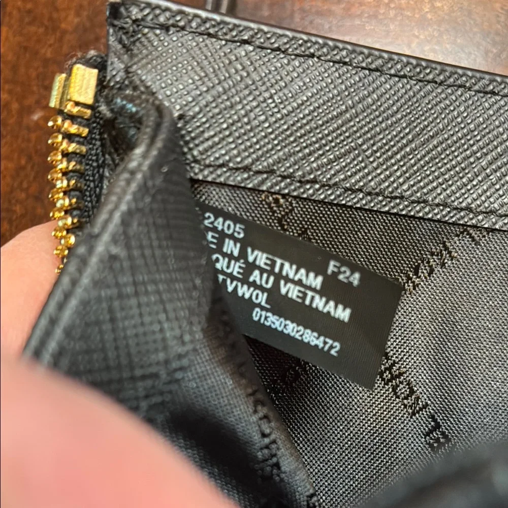 Michael Kors Saffiano Leather Black and Gold Double Zip Wallet/Clutch (ABBA) - Picture 12 of 15